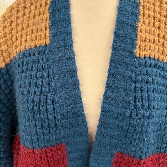 Baltic Born Multicolor Oversized Chunky Knit Cardigan - Picture 5 of 9